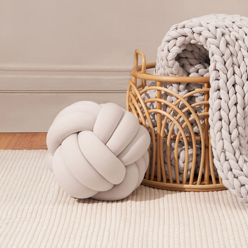 Bearaby Hugget Knot Pillow