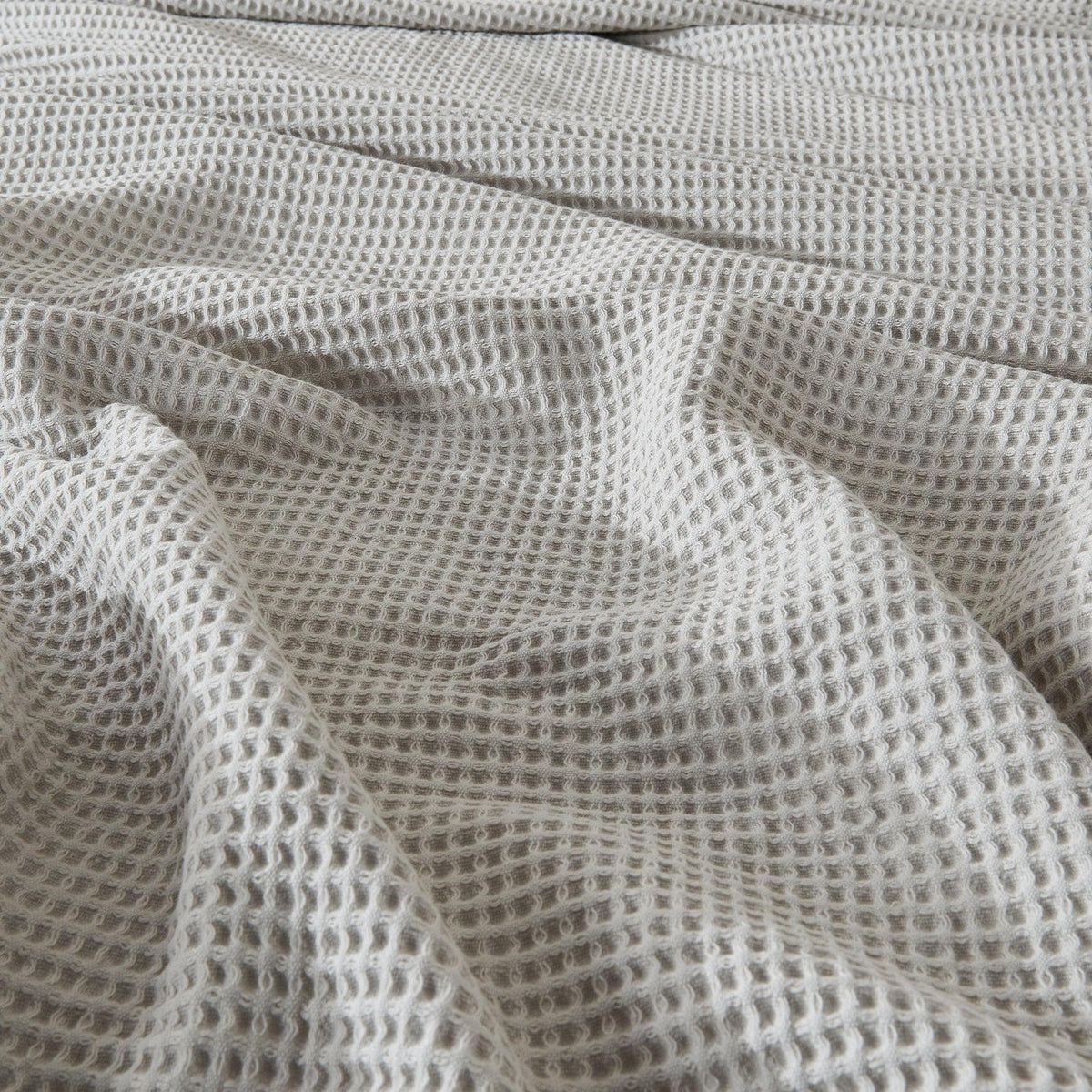 Soft 100% cotton waffle weave blanket from Great Bay Home's Mikala Collection, featuring a textured, cozy design.