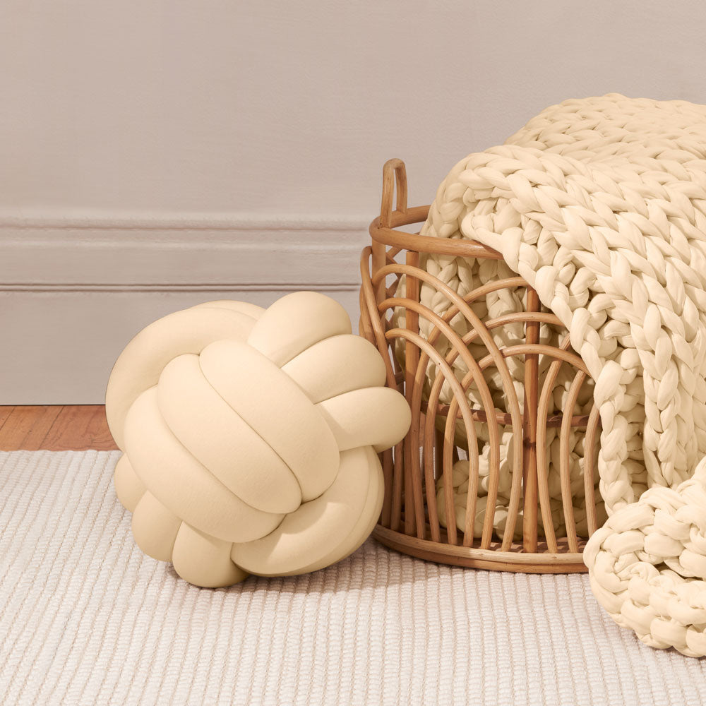 Bearaby Hugget Knot Pillow