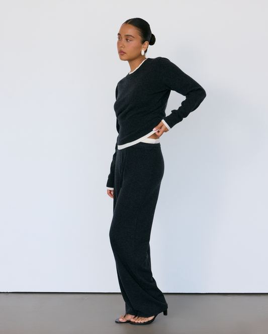 Artless Forever Tove layered cashmere crewneck sweater, featuring soft, luxurious fabric in a cozy, stylish design.