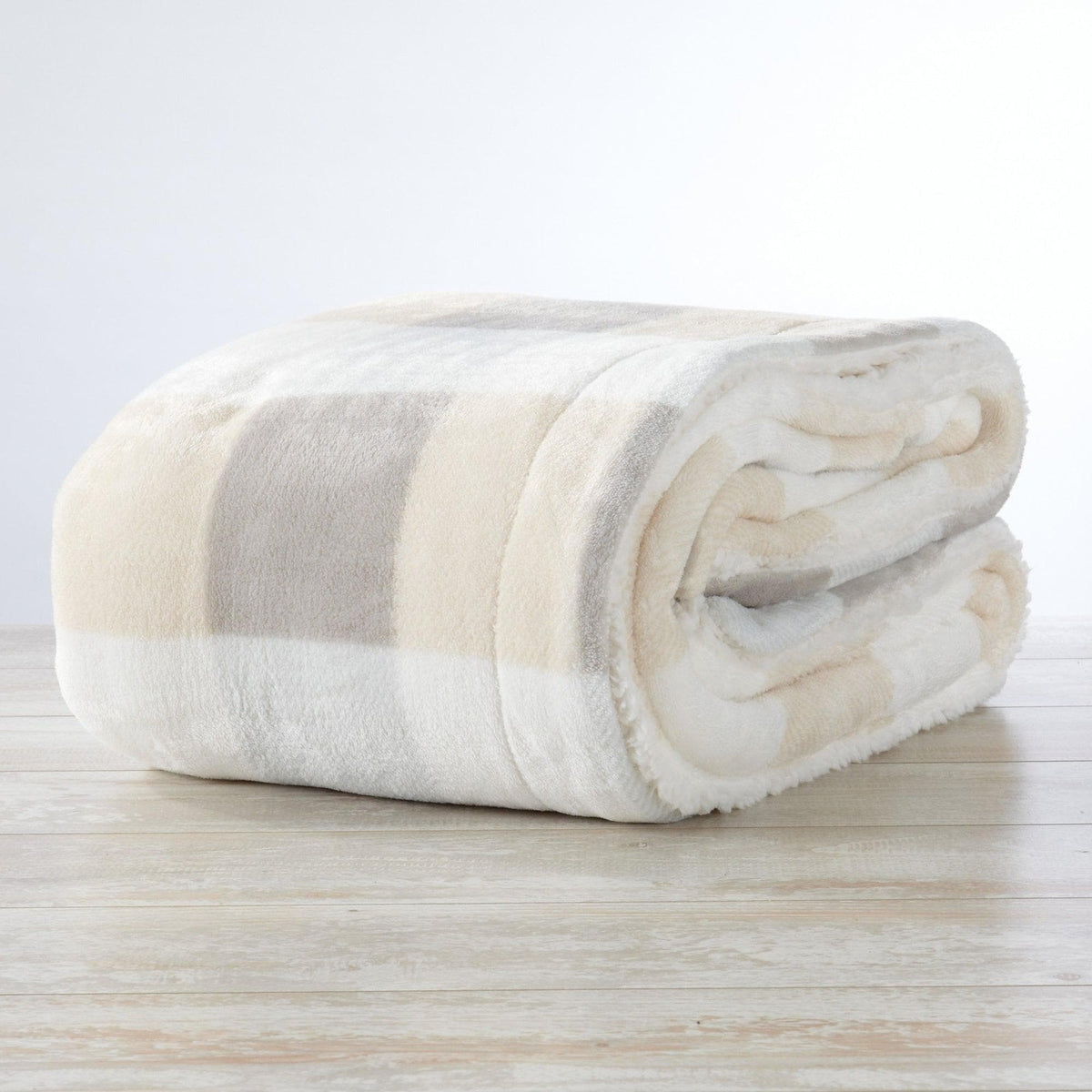 Velvet Plush Sherpa Blanket – Kinsley Collection