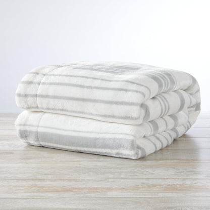Velvet Plush Sherpa Blanket – Kinsley Collection