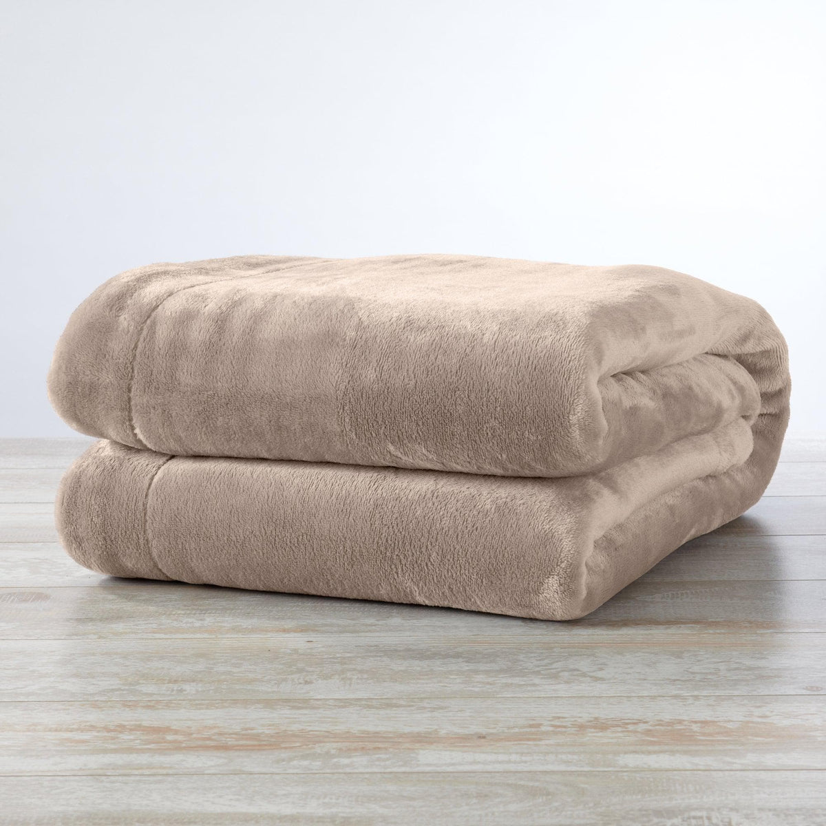 Velvet Plush Sherpa Blanket – Kinsley Collection