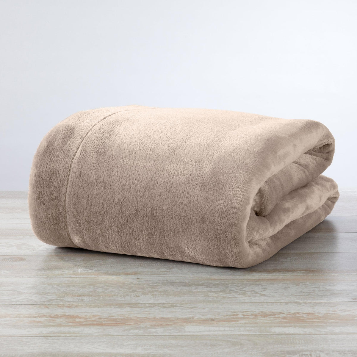 Velvet Plush Sherpa Blanket – Kinsley Collection