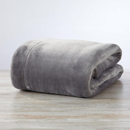 Velvet Plush Sherpa Blanket – Kinsley Collection