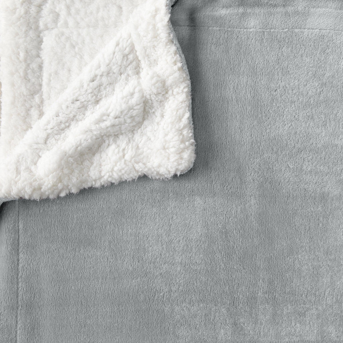Velvet Plush Sherpa Blanket – Kinsley Collection