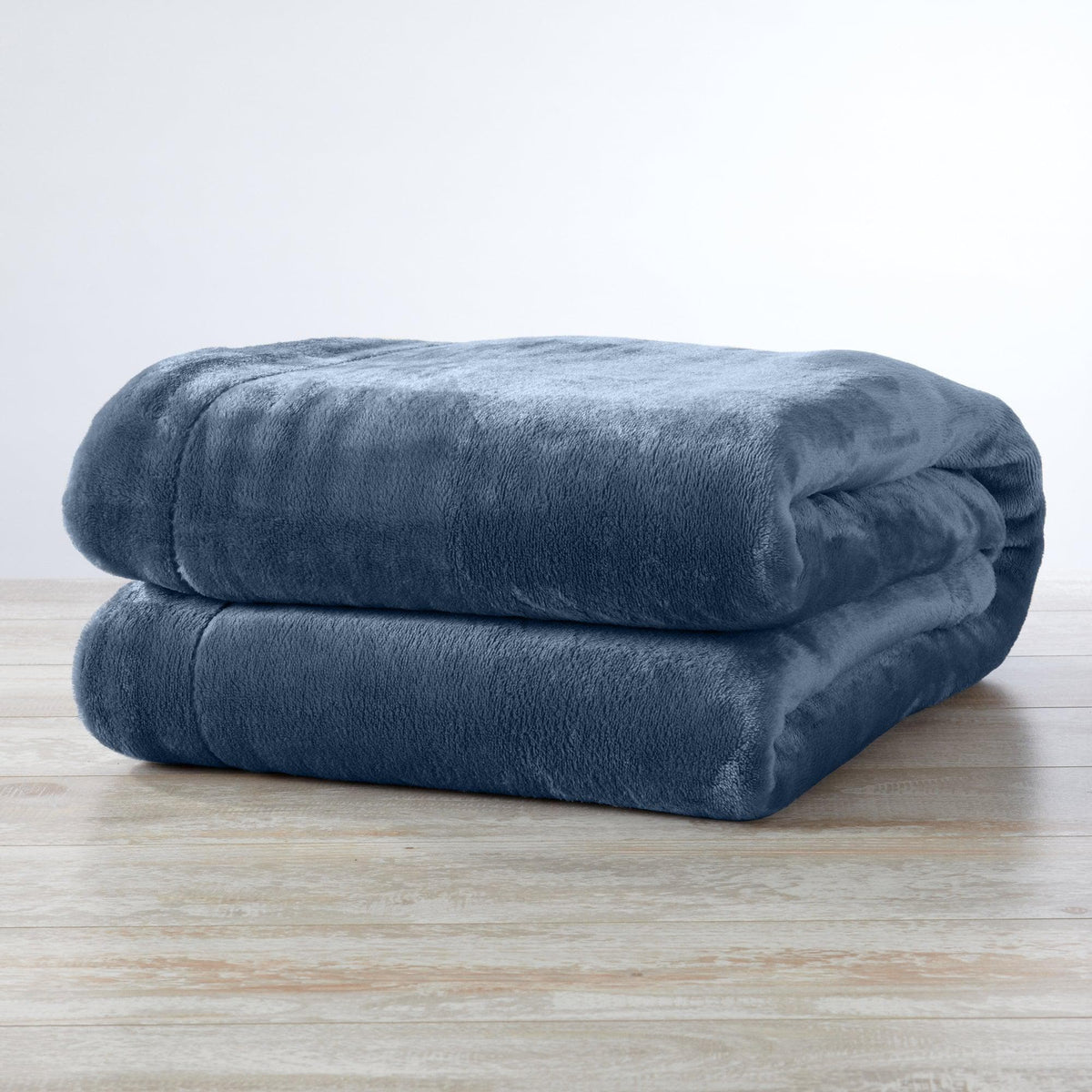 Velvet Plush Sherpa Blanket – Kinsley Collection