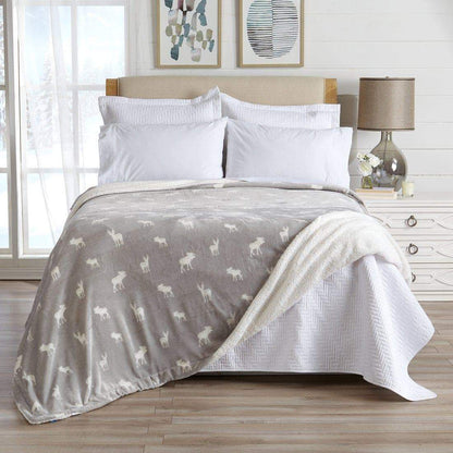 Velvet Plush Sherpa Blanket – Kinsley Collection