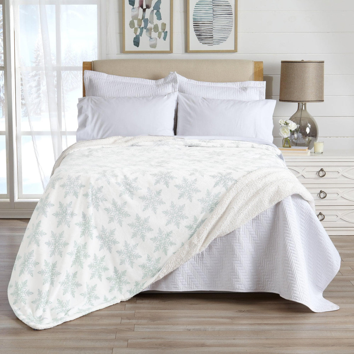 Velvet Plush Sherpa Blanket – Kinsley Collection