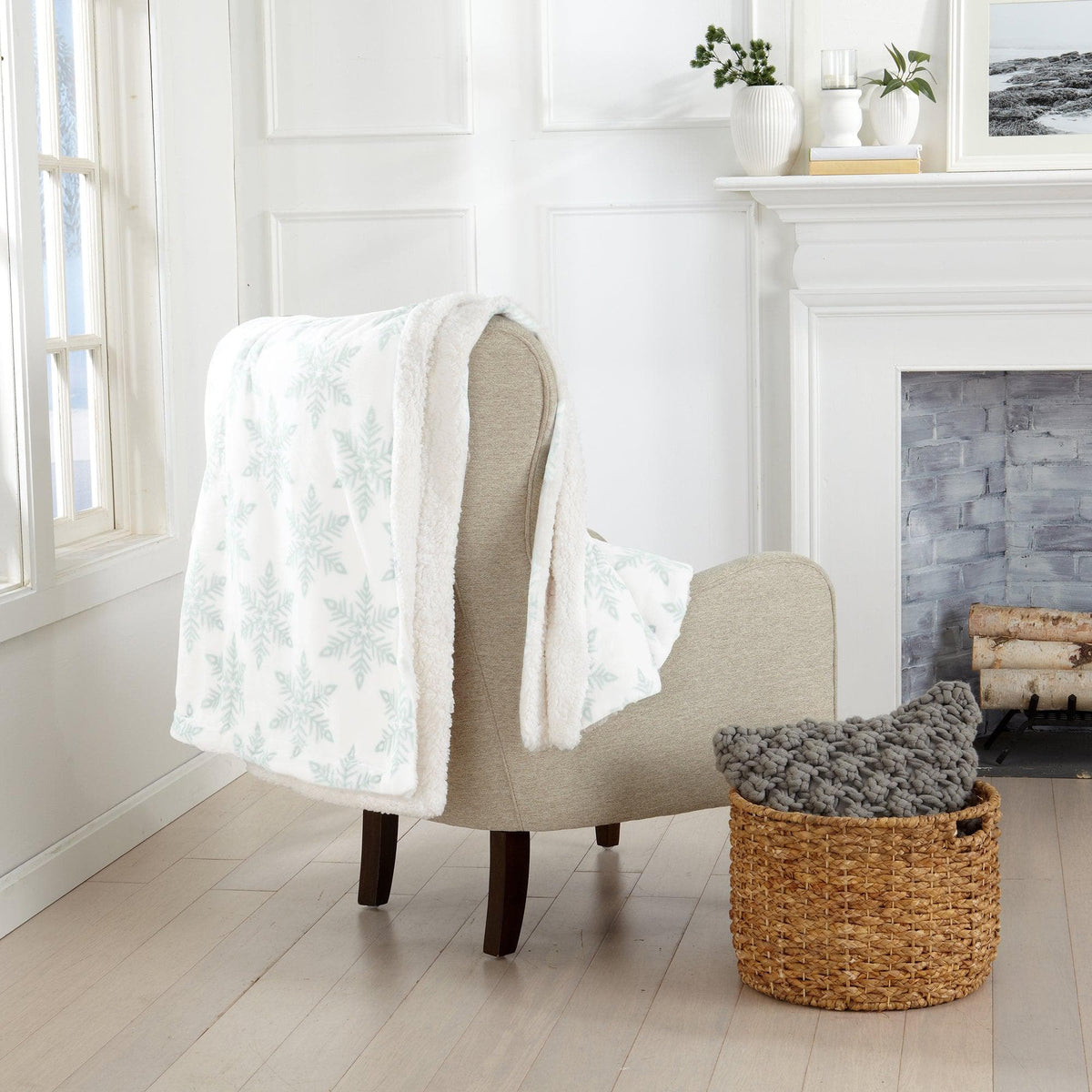 Velvet Plush Sherpa Blanket – Kinsley Collection