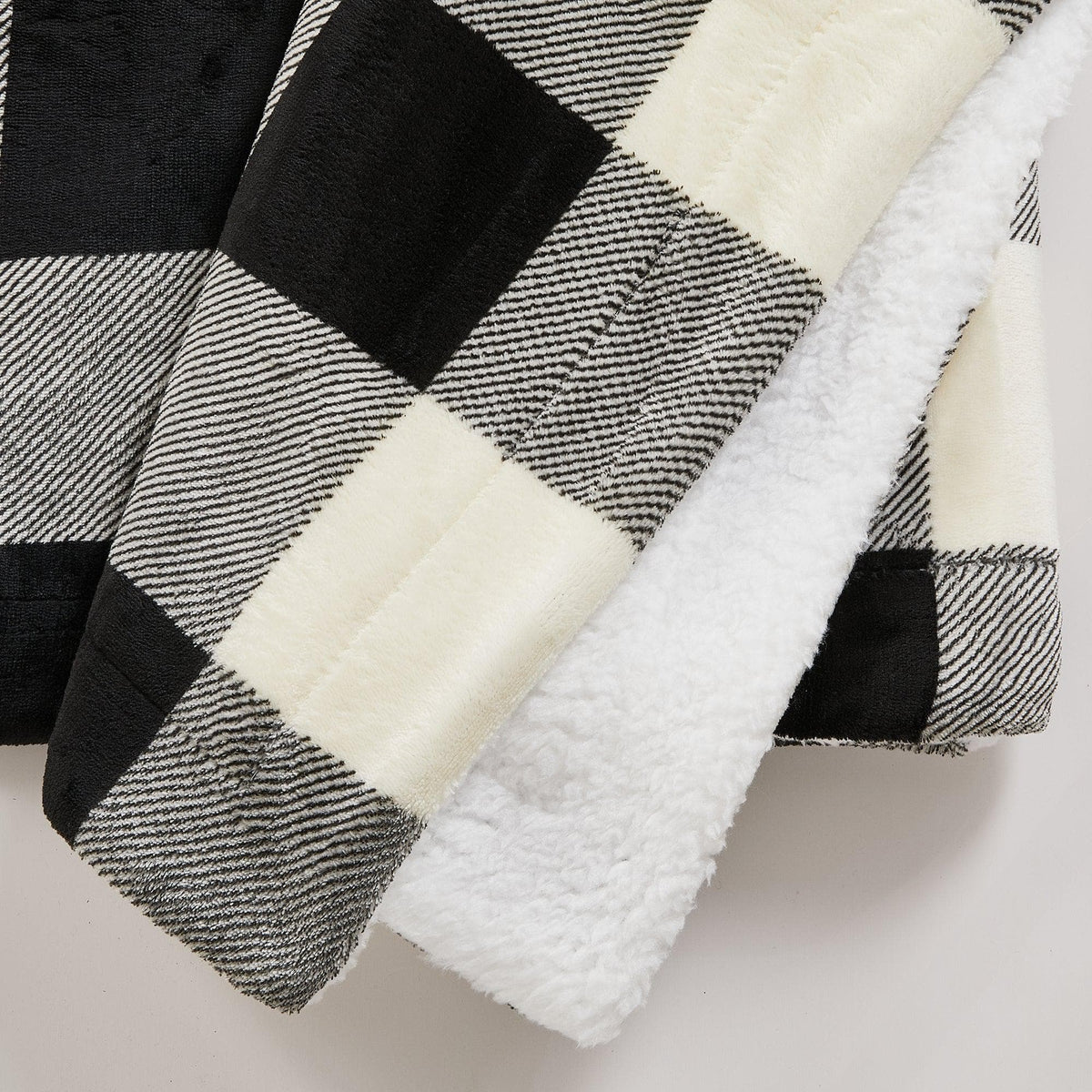 Velvet Plush Sherpa Blanket – Kinsley Collection