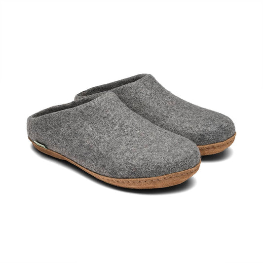Kyrgies Molded Sole Low Back shoes featuring a molded sole design, casual style, and low back silhouette in natural fabric.
