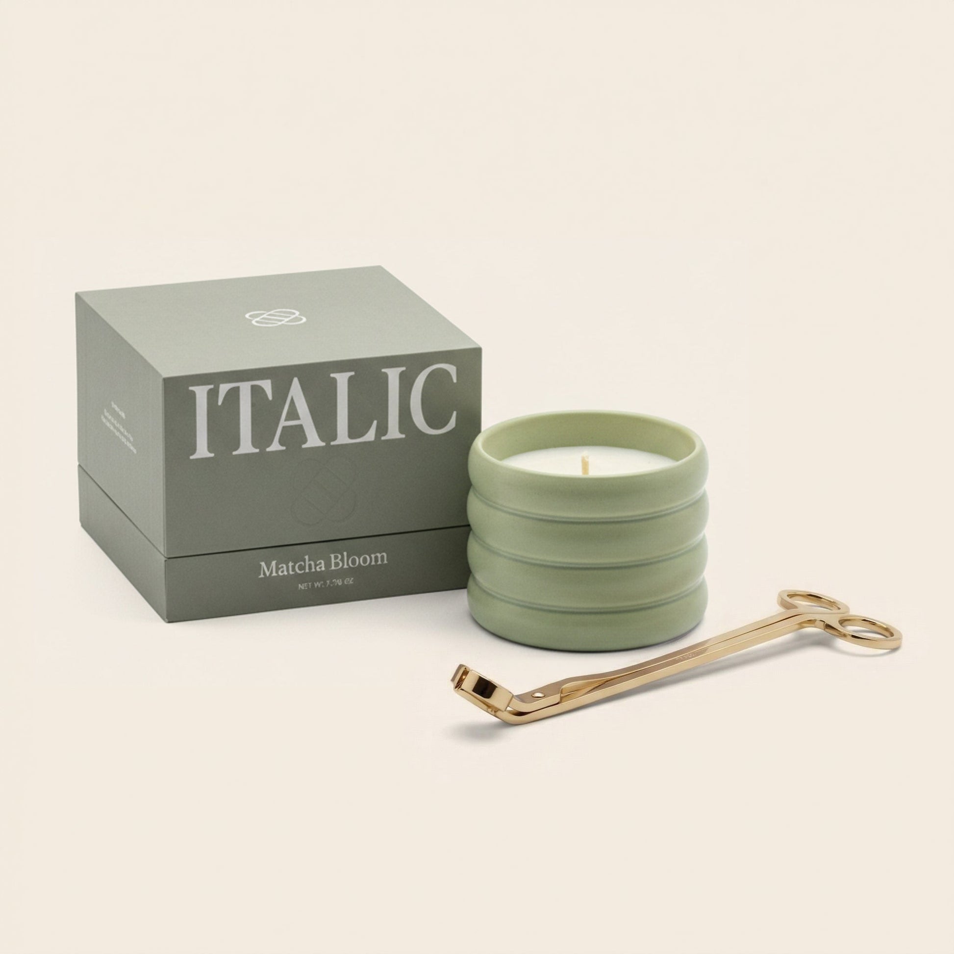 Italic soy wax candle with ceramic container and wick trimmer set, featuring matcha green accents and a cozy, minimalist design.