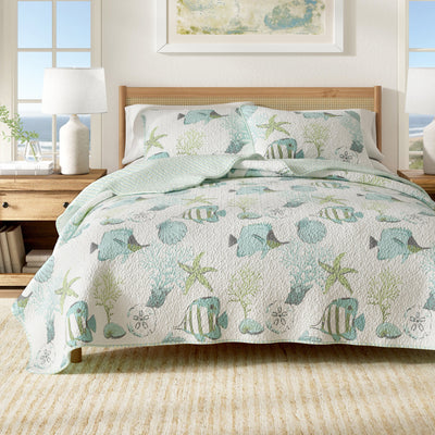Great Bay Home Seaside Collection quilt set with nautical patterns and soft fabric, perfect for coastal bedroom decor.